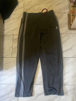 Jordan loose fit sweats L light grey stripes