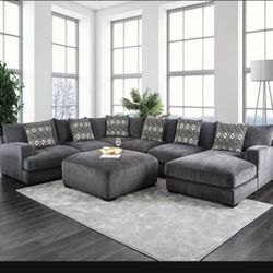 Brand New Super Plush Kaylee Chenille Xl Sectional 