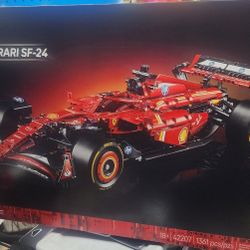 Legos Ferrari SF-24