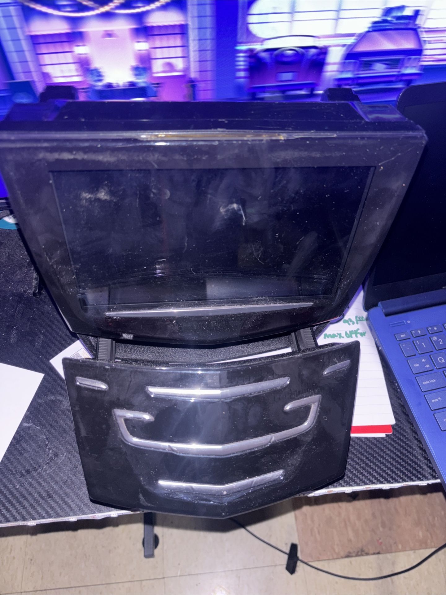 2015-2019 Cadillac QueScreen