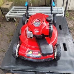 TORO RECYCLER SMART-STOW 7.25HP 163CC 22"CUT  SELF-PROPELLED MOWER 