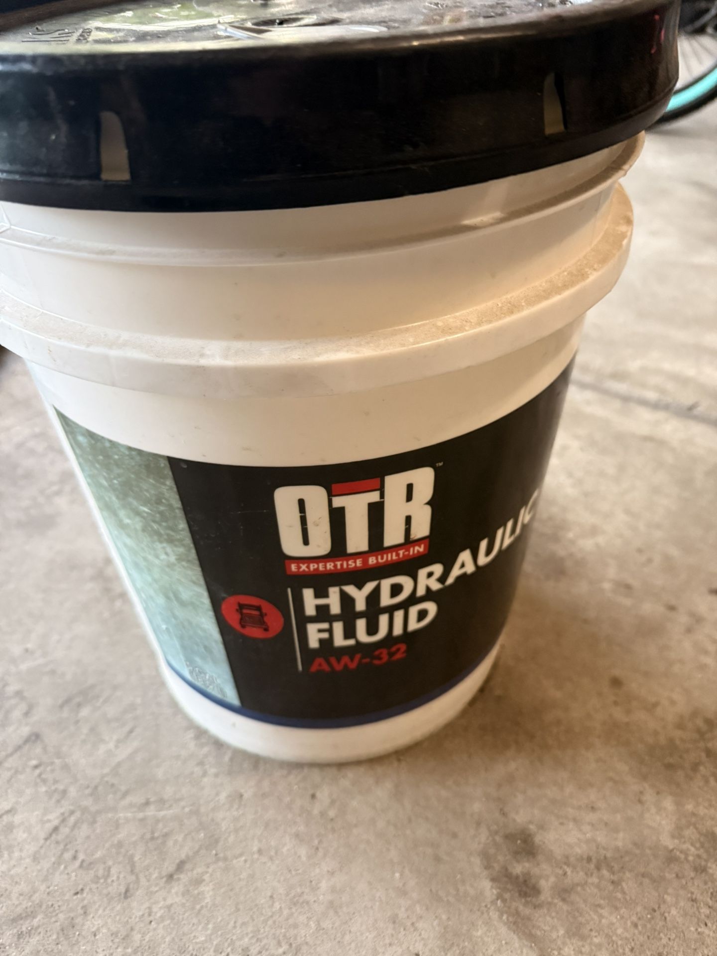 Hydraulic Oil AW-32