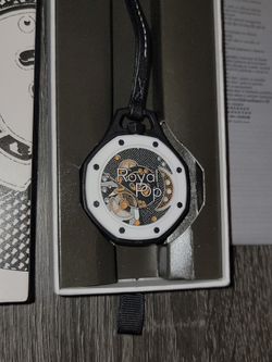 Royal Pop Swatch