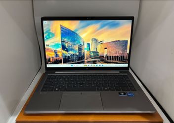 HP ZBOOK 14” G8 I7-1185G7 3.0Ghz 16GB RAM 512GB SSD Windows 11