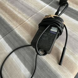 Surface Pro Charger