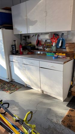 White Kitchen Base Cabinet with Drawers