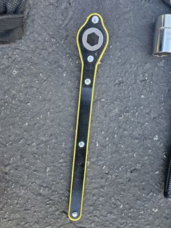 Jack wrench Only $10