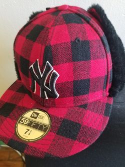 N.Y fitted winter cap. Size 71/4.