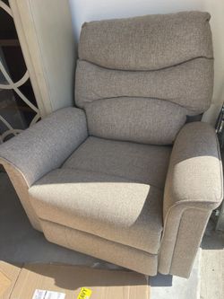 Fabric Pushback Recliner