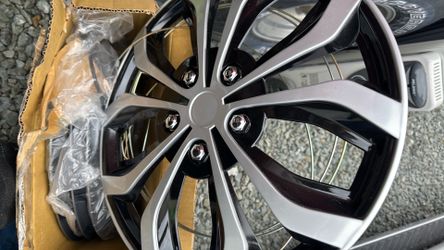 Car trims not sure what car would fit