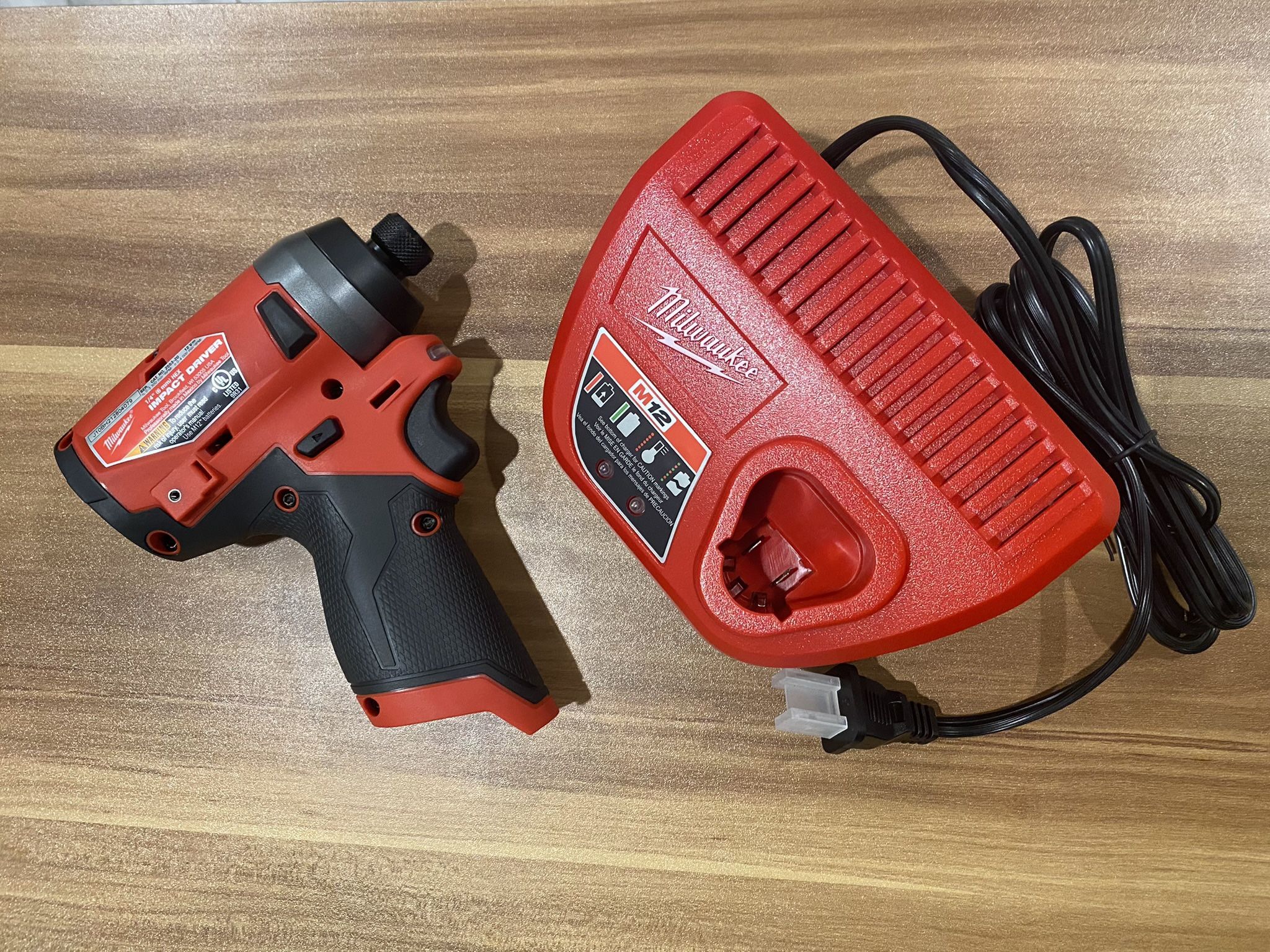 Hex Impact Milwaukee Impact Driver Charger Milwaukee M12 FUEL 12