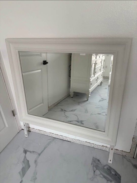 White Dresser Mirror
