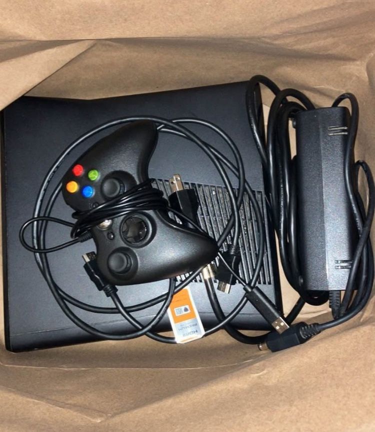 Xbox 360 + Controller