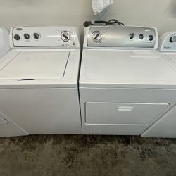 Whirlpool Washer And Dryer Set