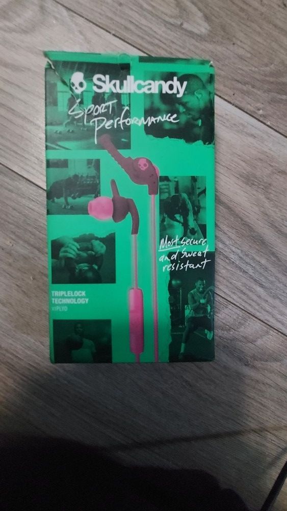 Skull Candy Corded Headphones