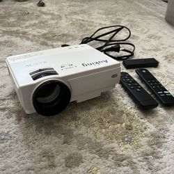 Projector! 🎥🍿