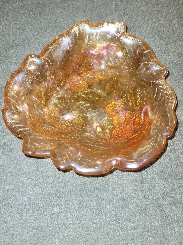 Indiana Carnival Glass Loganberry & Leaf Bowl