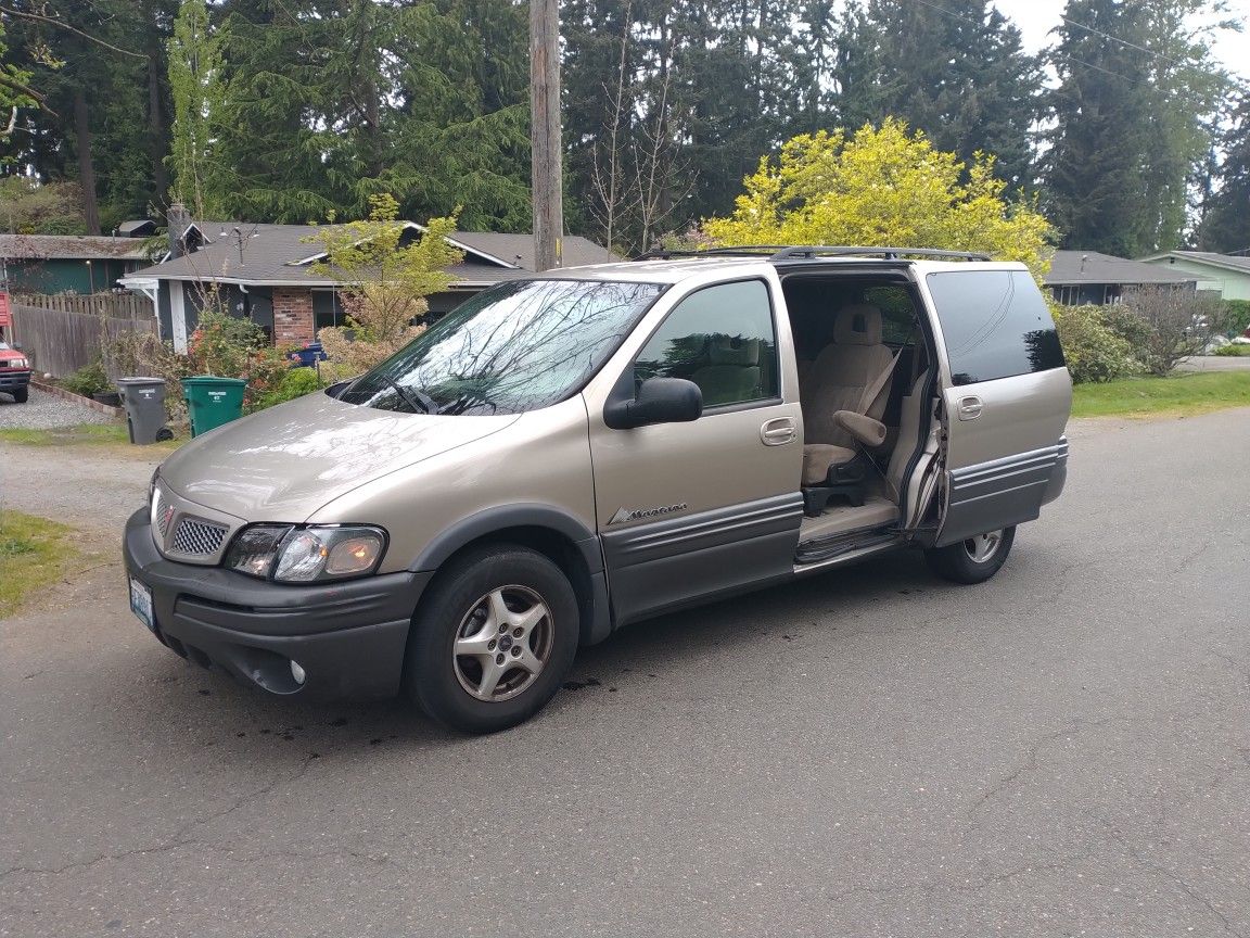 2002 Pontiac Montana