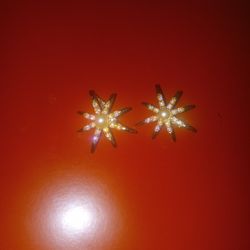 Nice Emmons Pearl And Jeweled Sunburst Marked Clip-ons Also Maple Leaf Brooch
