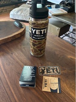 YETI Wetlands camp 26oz rambler