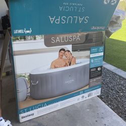 Saluspa St Lucia Inflatable Hot Tub 