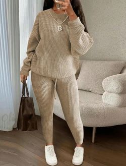 Women’s Knitted Set