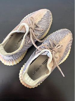 Yeezy Boost 350 V2 Ash Pearl Size 4.5 Women’s
