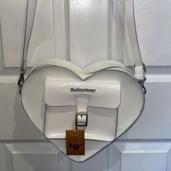 Dr. Marten Heart Purse 