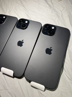 iPhone 15 128GB UNLOCKED - brand new without box.