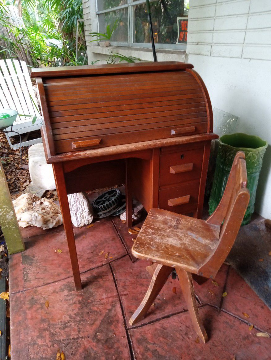 Child's Antique Rolltop Desk And Chair 