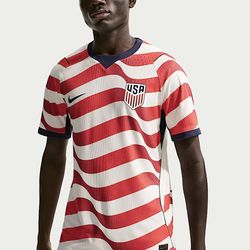 Nike USMNT 2026 Match Home Men’s Aero-FIT Soccer Jersey