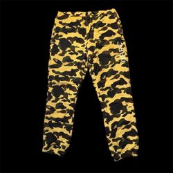 A Bathing Ape Bape Camo Sweatpants Size L 