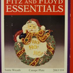 Fitz and Floyd Essentials SANTA WITH WREATH Canape Plate With Box