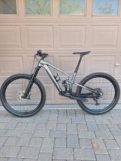 TREK FUEL EX8 GEN 6 FULL SUSPENSION 29 ER SETUP TUBELESS 2023