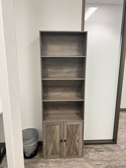 Bookshelf w Cabinet