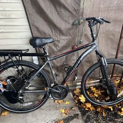 Giant Men’s Bicycle 