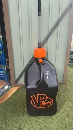 GAS CAN JUG CAN 5.5 GALL
