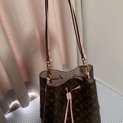 Louis Vuitton bucket bag