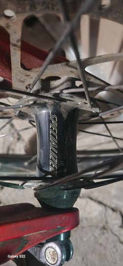 mountainbike w/upgraded parts