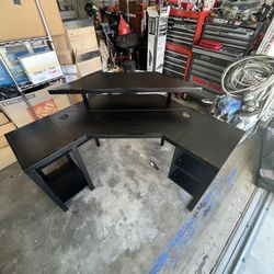 Computer Desk