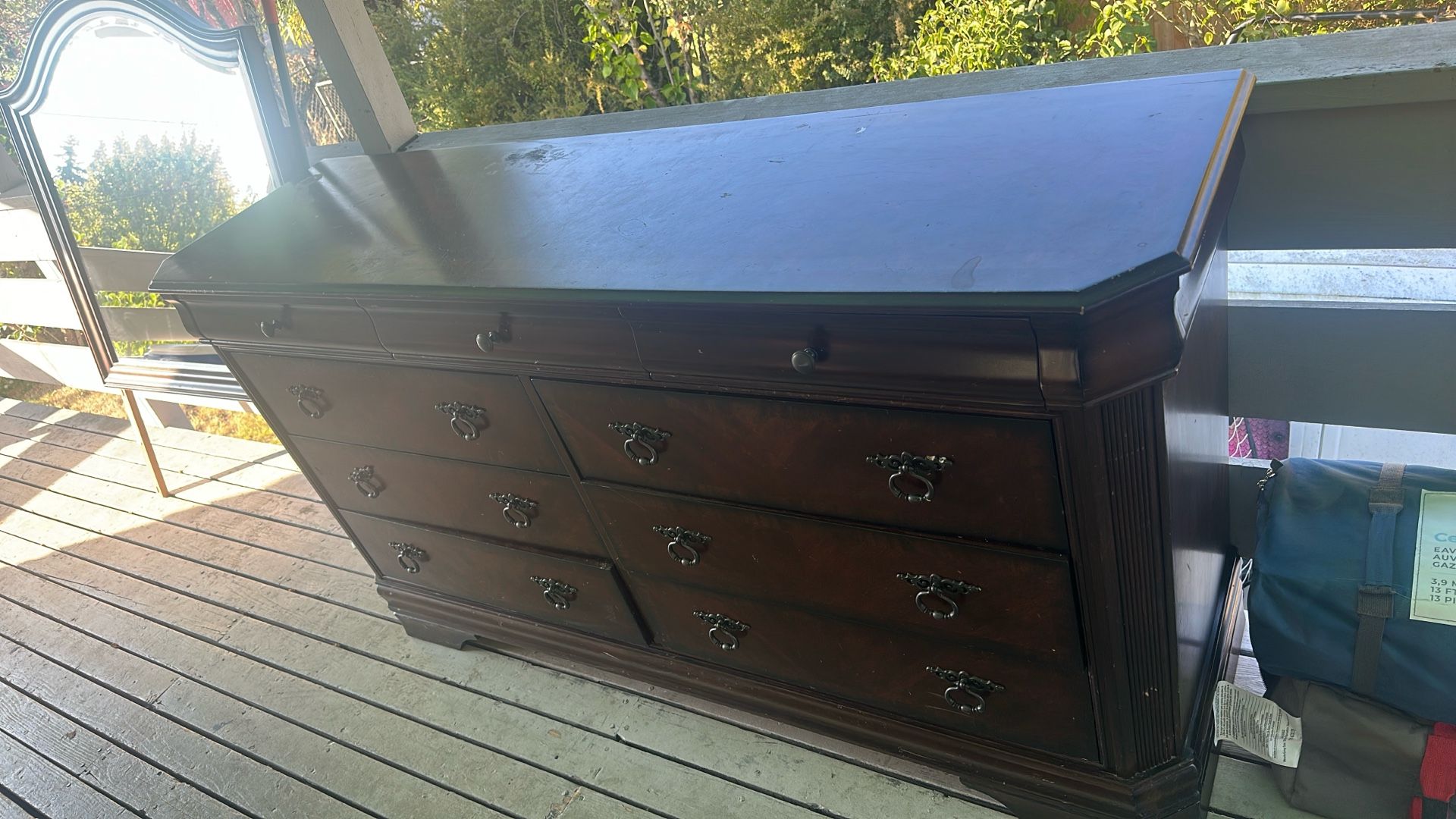 Free Dresser