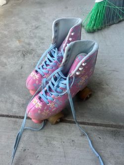 Rollerskates -Women size 8-8.5