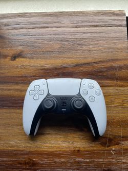 PS5 CONTROLLER