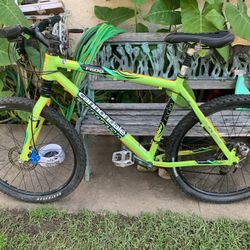 Cannondale Mountain Bike