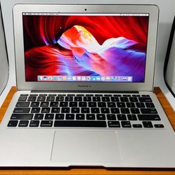 Apple Macbook Air 11-inch 2011  i5 4GB 128GB -No WebCam