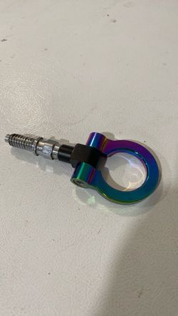 Front tow hitch