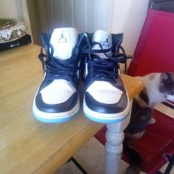 Nike Air Jordan Size 8 For Men And Size 10 Women 