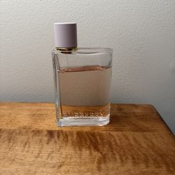 Burberry Women’s Perfume