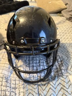Schutt Vengeance Football Helmet Size L