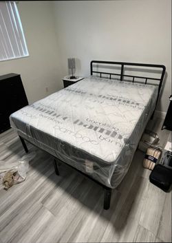 Full Size Mattress  With Box Springs